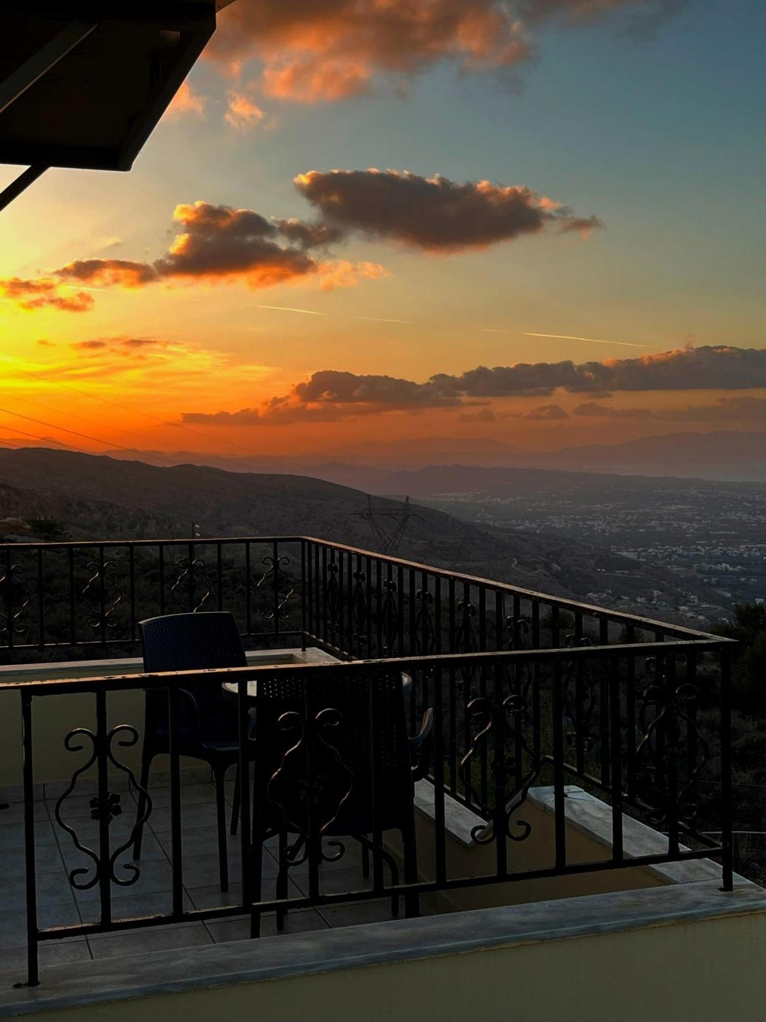 Panos Village Malaxa Bagian luar foto